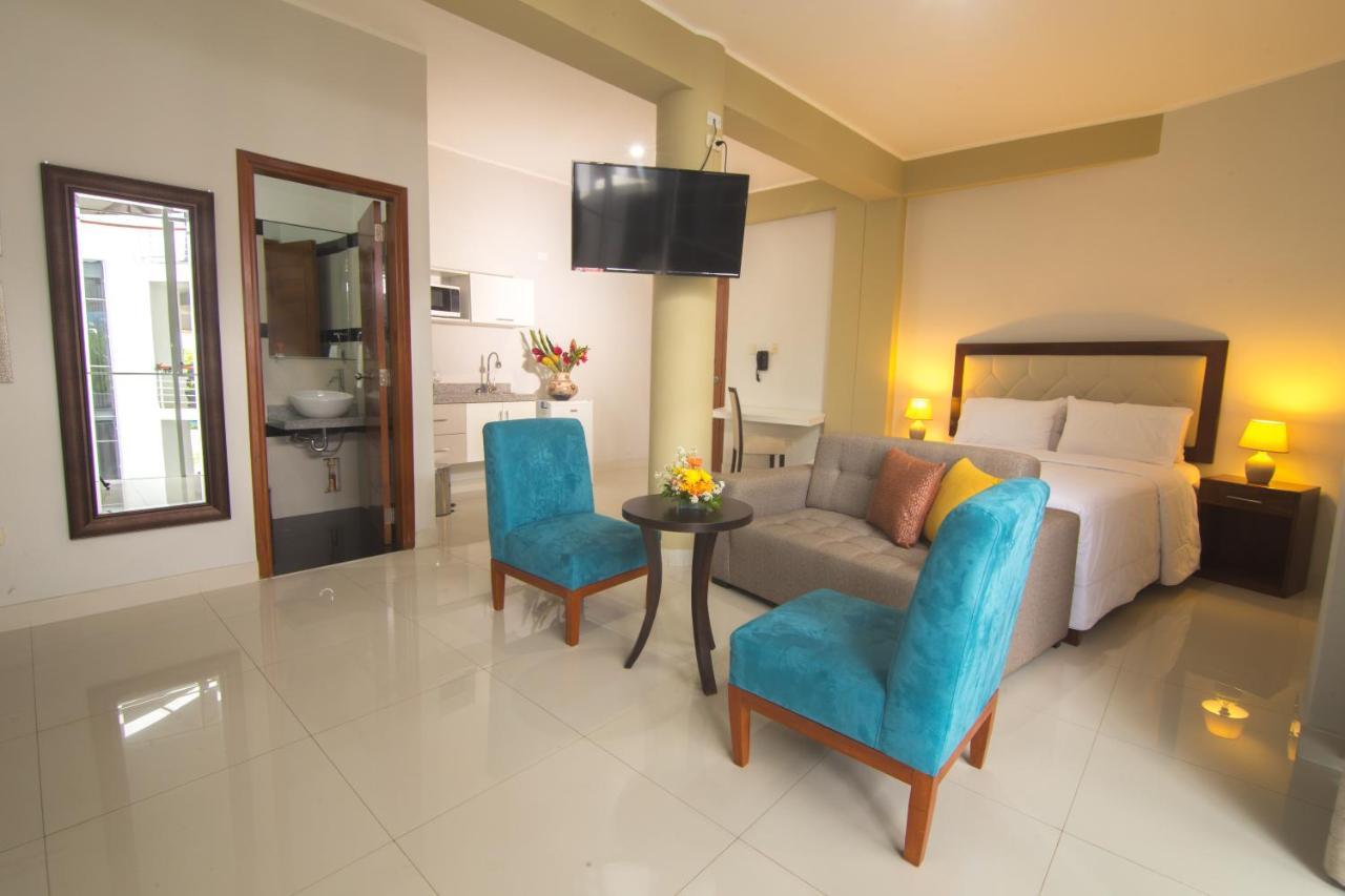 Vuelo 78 Hotel Tarapoto Extérieur photo