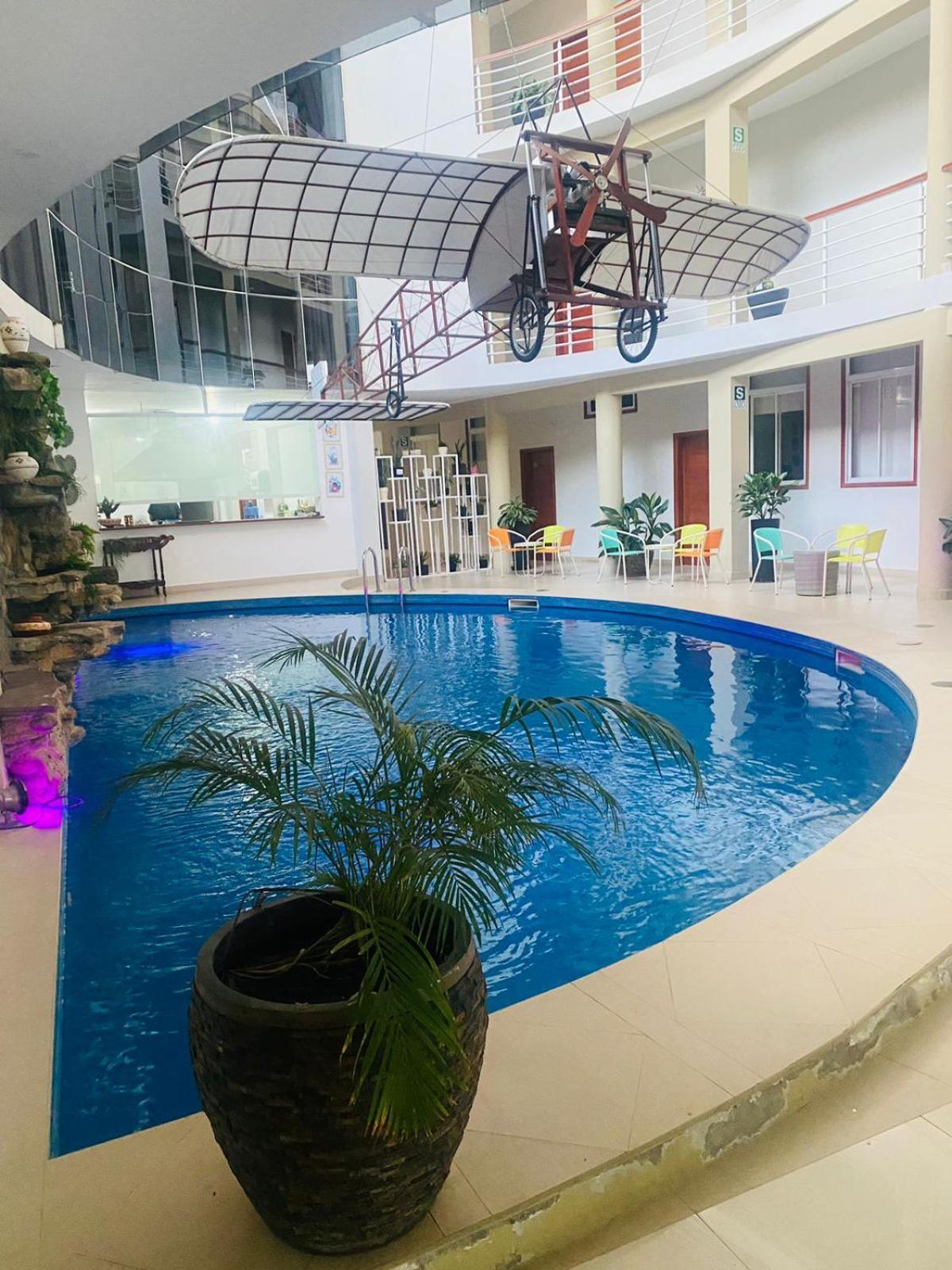 Vuelo 78 Hotel Tarapoto Extérieur photo