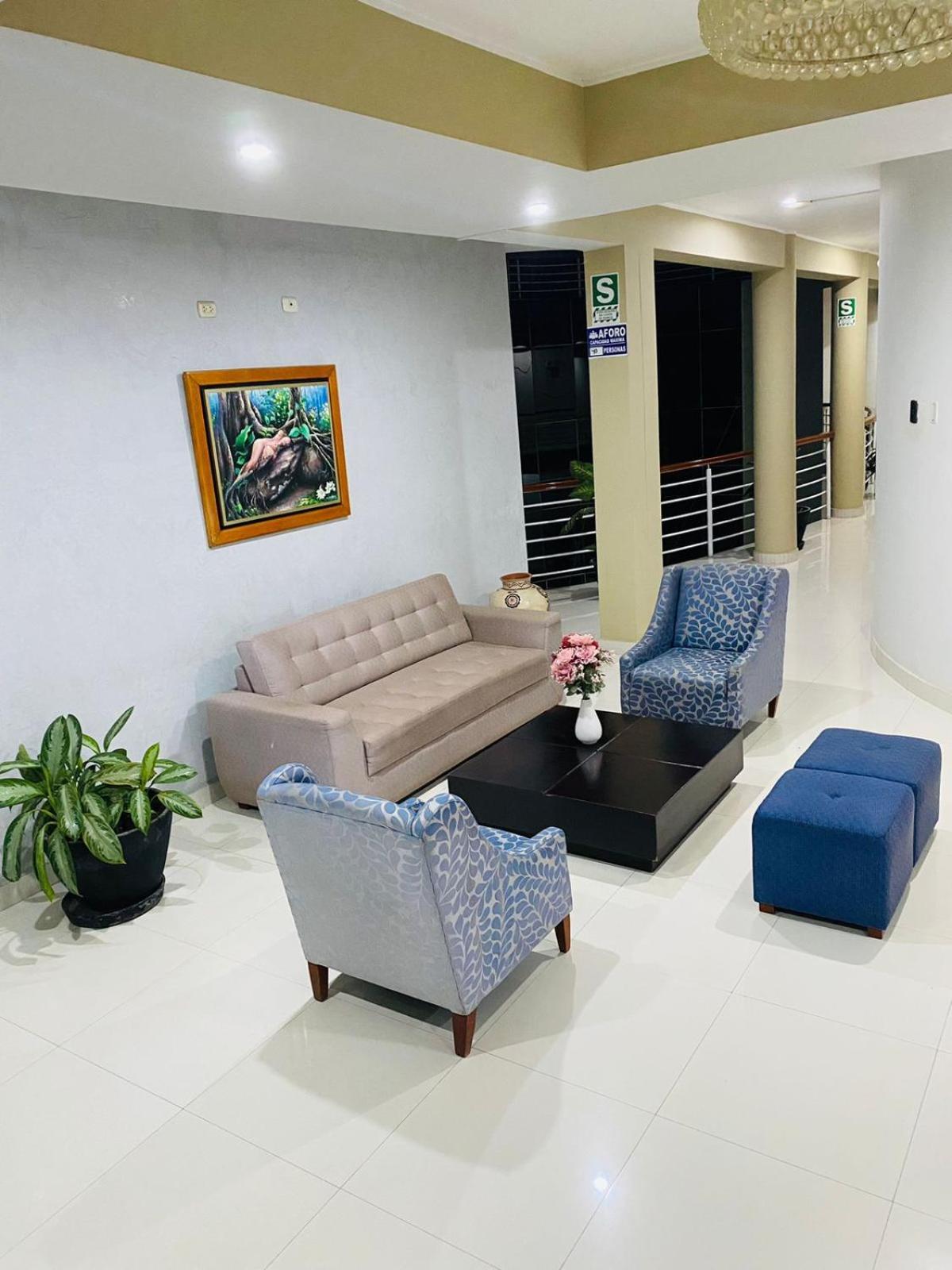 Vuelo 78 Hotel Tarapoto Extérieur photo